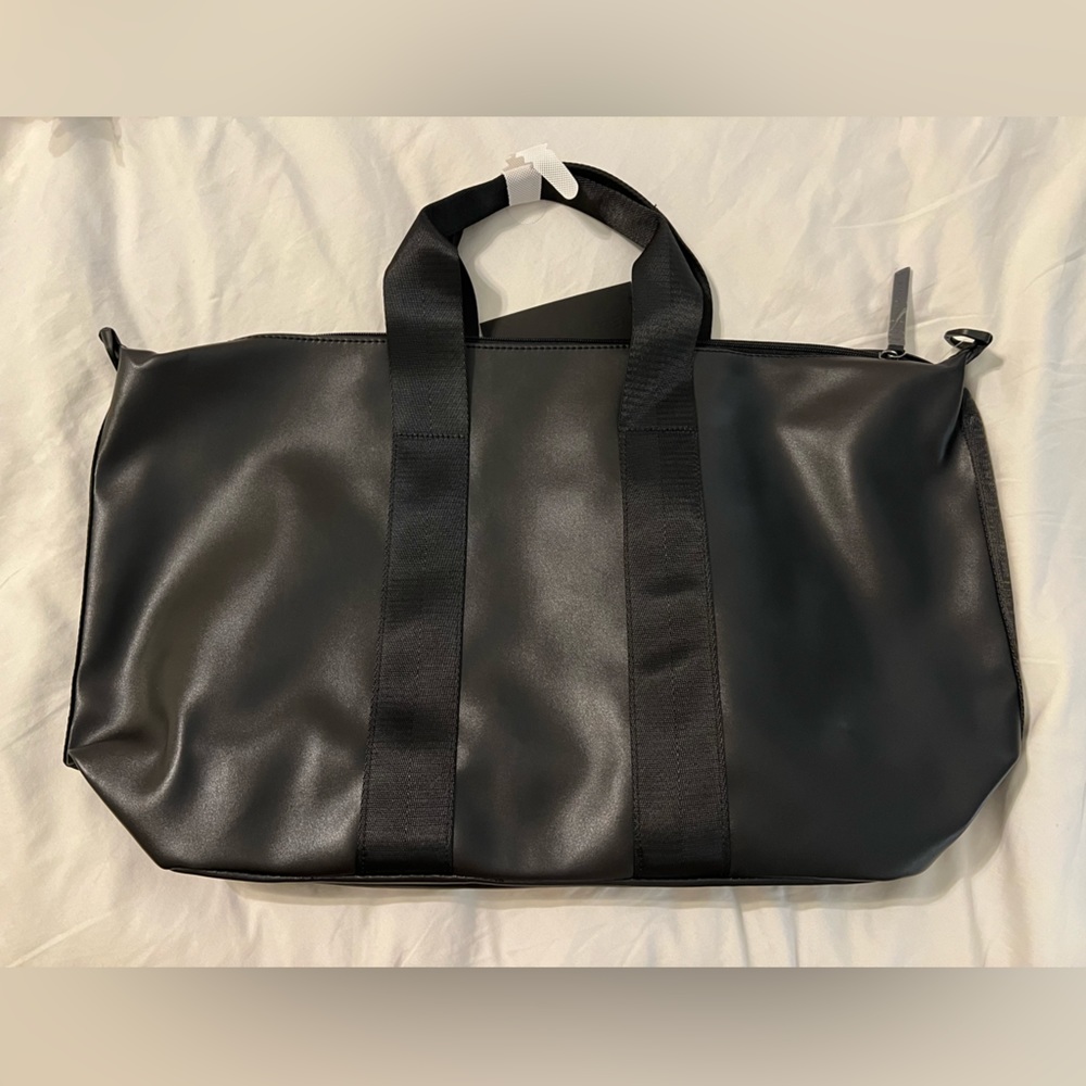 Kendall & Kylie Tote Bag - Picture 3 of 9